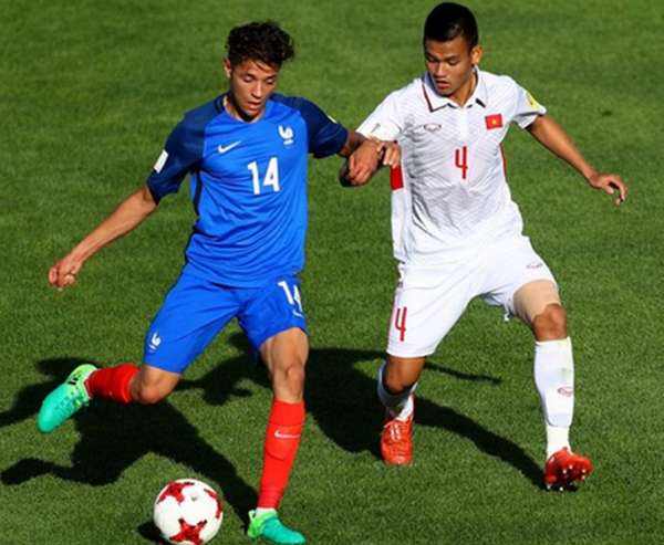 Vỡ òa phút 89, 'đối thủ cũ' của Quang Hải đưa Schalke lên hạng nhì - Bóng Đá