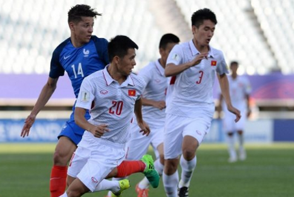 Vỡ òa phút 89, 'đối thủ cũ' của Quang Hải đưa Schalke lên hạng nhì - Bóng Đá