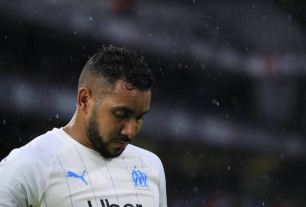 Hai phút ngắn ngủi, 3 cầu thủ Ligue 1 rủ nhau 'ăn' thẻ đỏ' (Marseille vs Montpellier) - Bóng Đá