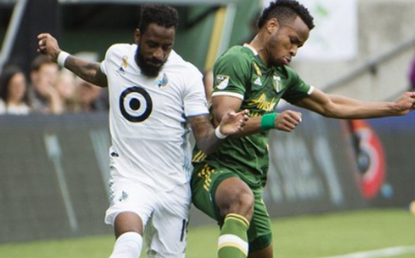 Cản phá 9 cú sút trong vòng cấm, cựu thủ môn Arsenal nhận điểm 10 hoành tráng - Bóng Đá