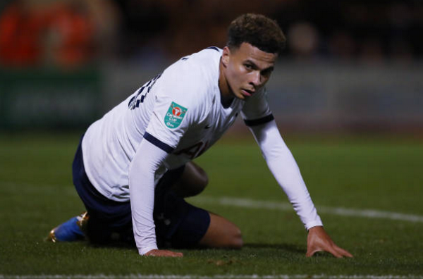 Sao muốn ra đi sút hỏng penalty, Tottenham cay đắng bị loại bởi đội Hạng Ba - Bóng Đá