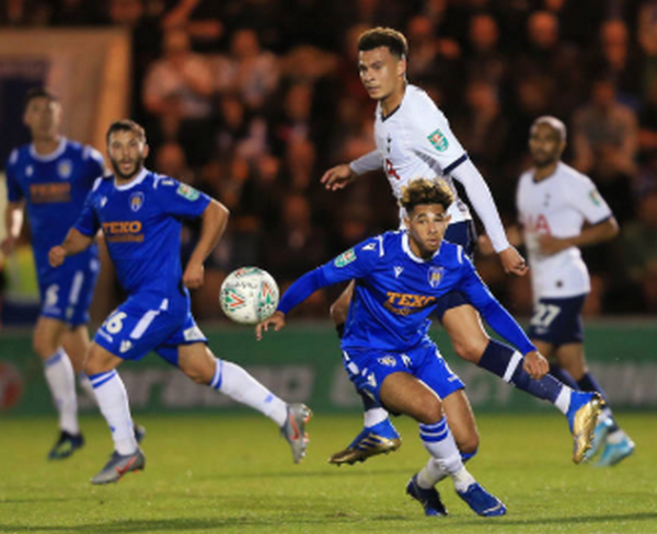 Sao muốn ra đi sút hỏng penalty, Tottenham cay đắng bị loại bởi đội Hạng Ba - Bóng Đá