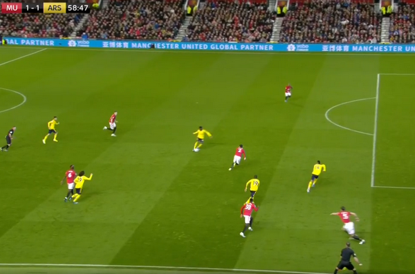 Khoảnh khắc Arsenal ghi bàn, Maguire thật sự đã tỏa sáng - Bóng Đá