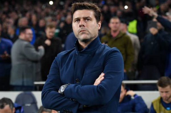 Thua 'tối tăm mặt mũi', đây là thái độ của Pochettino khi bắt tay sau trận - Bóng Đá