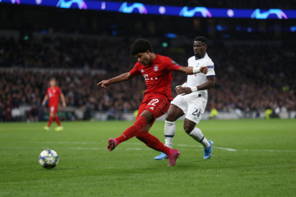 Thua 'tối tăm mặt mũi', đây là thái độ của Pochettino khi bắt tay sau trận - Bóng Đá