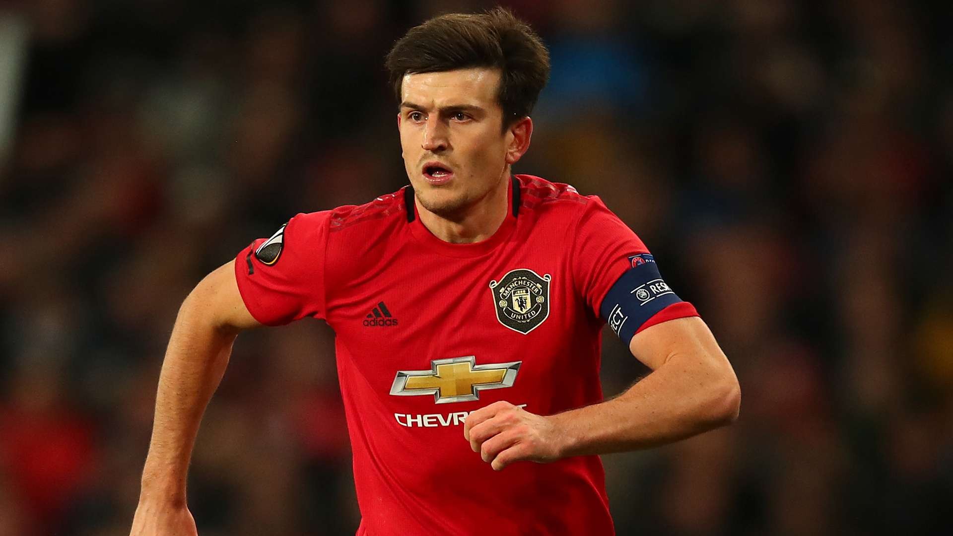 Napoli chốt giá bán Koulibaly, Maguire chính thức 