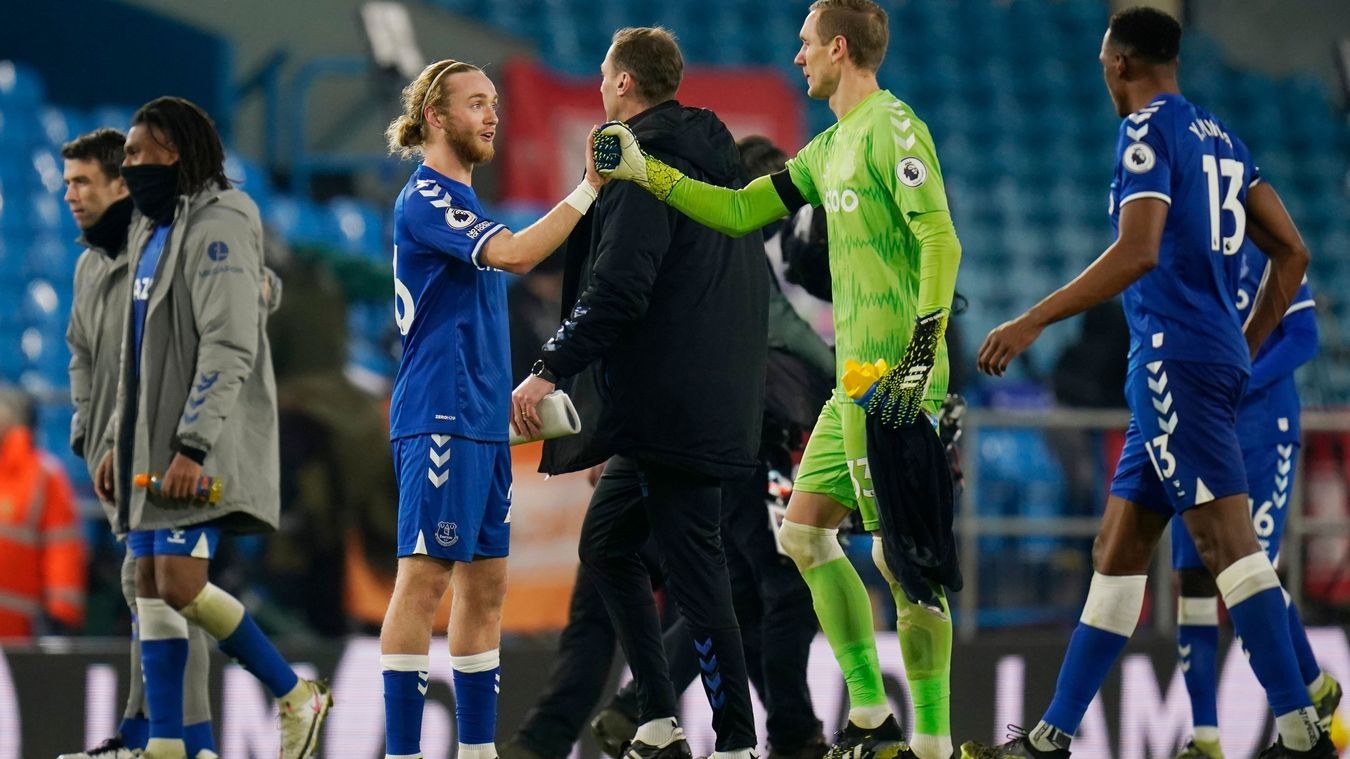 9 điều rút ra ở vòng 22 Premier League: Đỉnh cao M.U, vực sâu Liverpool - Bóng Đá