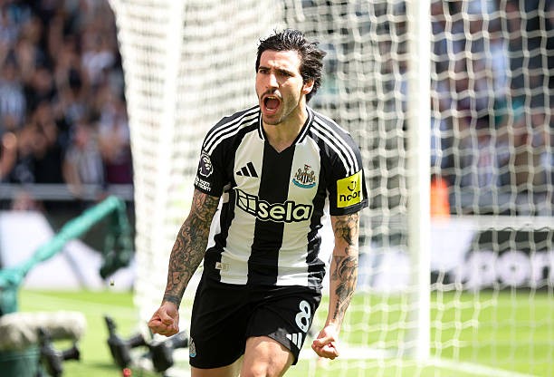 Tonali là mẫu tiền vệ trung tâm toàn diện.