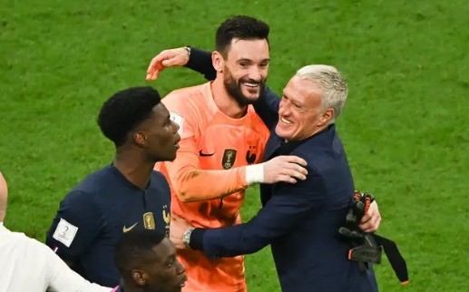 Lloris sẵn sàng tái xuất tuyển Pháp.
