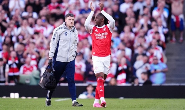 Eze và Calafiori tham gia buổi tập trước trận Atletico