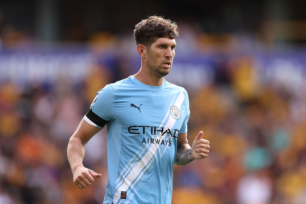 John Stones vẫn là cái tên được nhiều đội bóng săn đón.