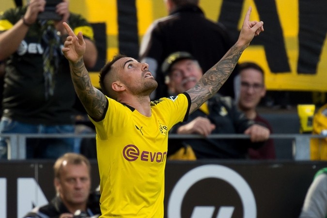 Chân sút hàng đầu tại Bundesliga: Lewandowski hay Alcacer hay hơn? - Bóng Đá