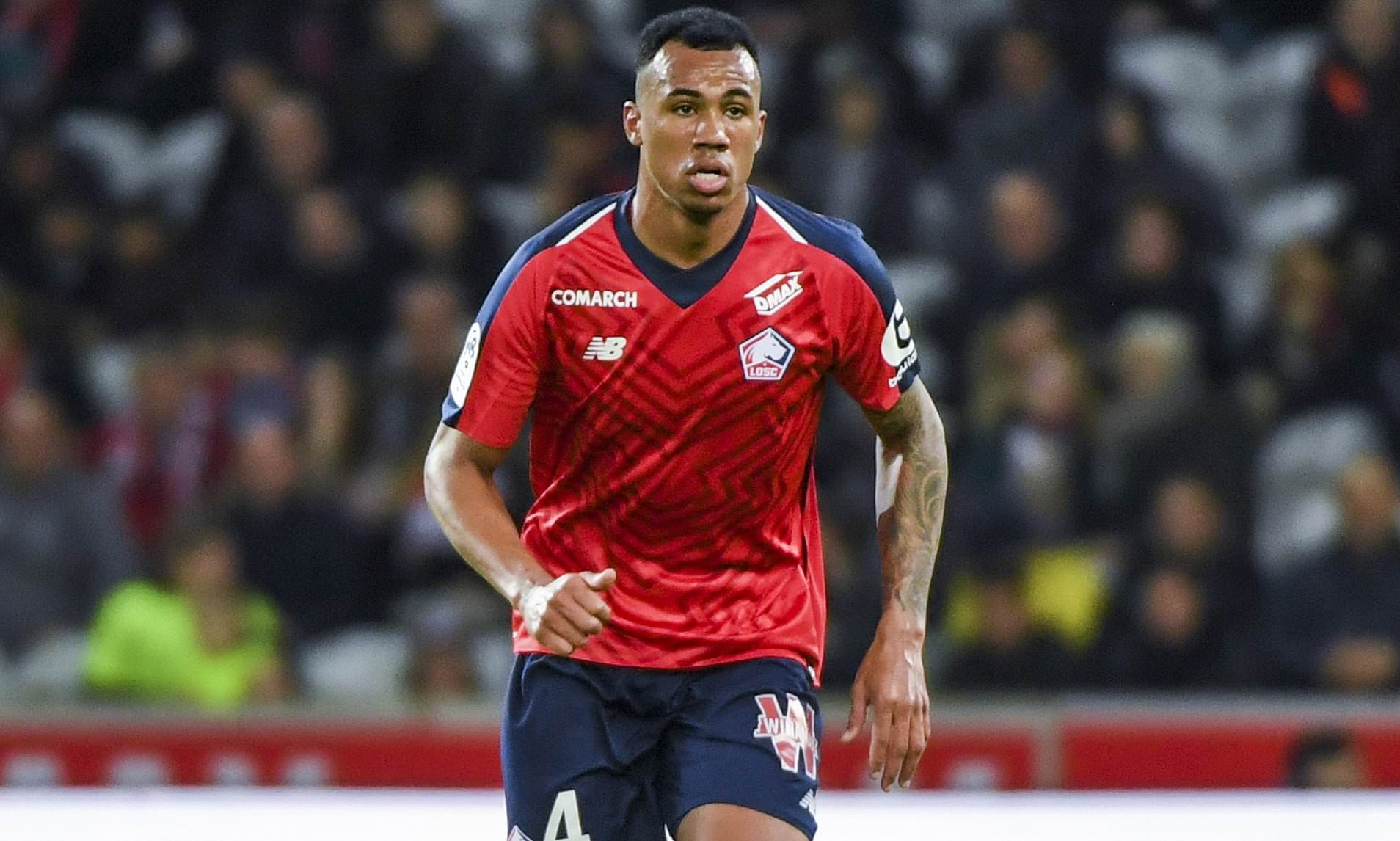 Chelsea join Gabriel race with Real Madrid  - Bóng Đá