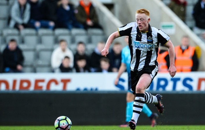 He will regret’, ‘Madness’: Some fans react as their player linked with Arsenal (Matthew Longstaff) - Bóng Đá