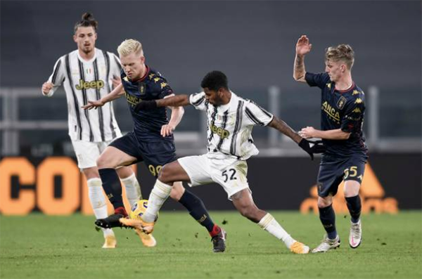 Cristiano Ronaldo fools 4 Genoa players with tricks to create chance that led to winner for Juventus from debutant Hamza Rafia vs Genoa - Bóng Đá