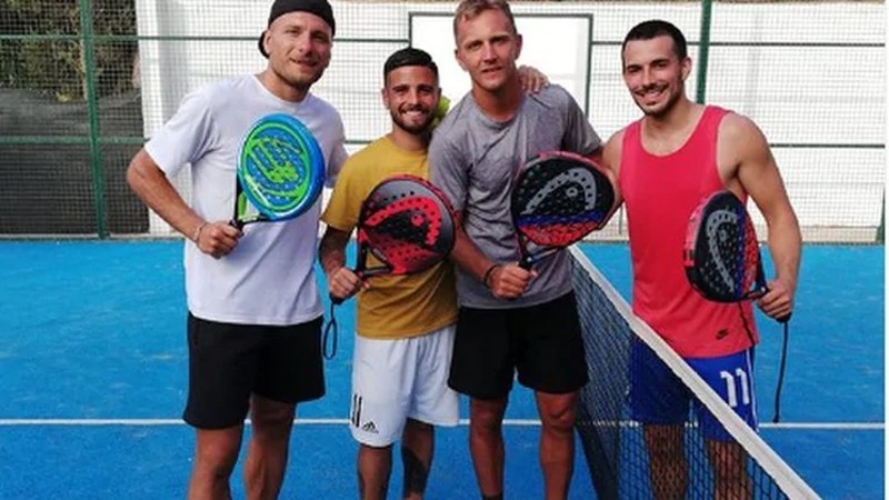 Bỏ bóng đá, 4 sao Italia chuyển sang chơi quần vợt - Bóng Đá