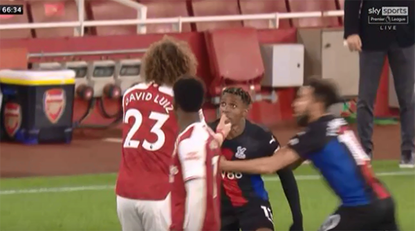 David Luiz cục súc, 