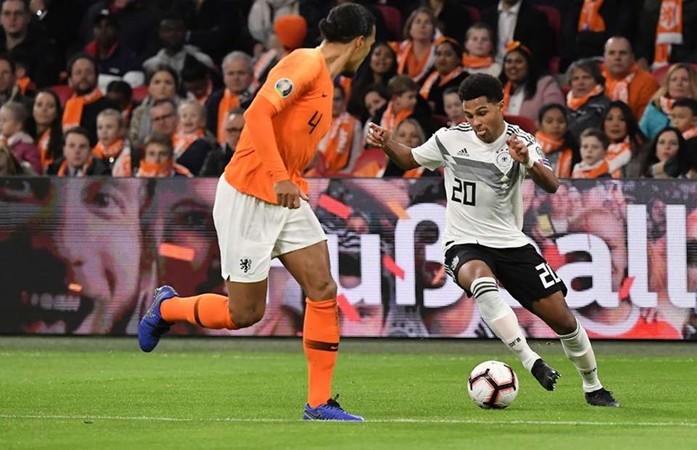 Gnabry: Từ 'kẻ không đủ trình chơi ở NHA' đến ngôi sao hàng đầu thế giới - Bóng Đá