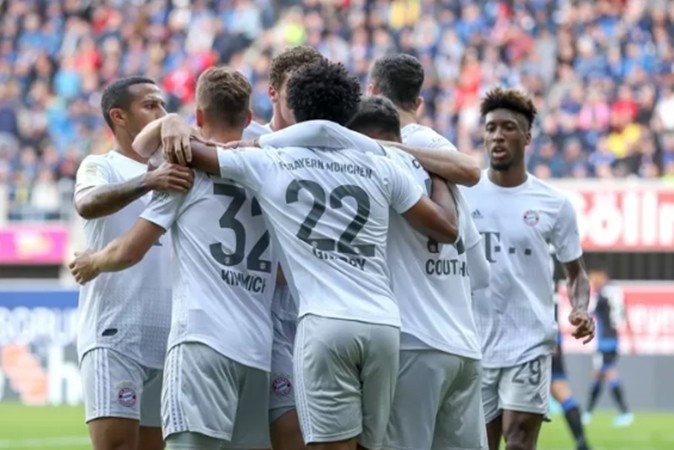 Những điểm nhấn quan trọng nhất vòng 6 Bundesliga: Ngôi đầu đổi chủ - Bóng Đá