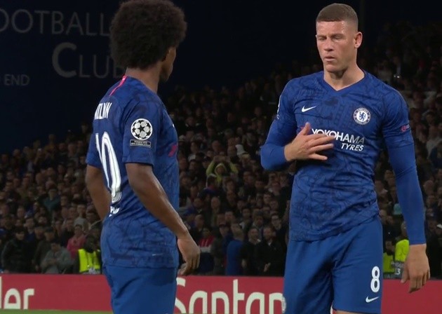 7 Incidents of Teammates Fighting Over Who Should Take a Penalty - Bóng Đá
