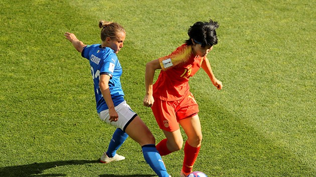 ẢNH SAU TRẬN: NỮ Ý - TRUNG (MAI LÊN) - Bóng Đá