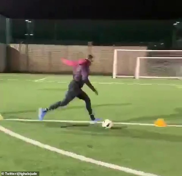 'Quá nhanh quá nguy hiểm', Ighalo gây choáng khi sắp ra mắt M.U - Bóng Đá