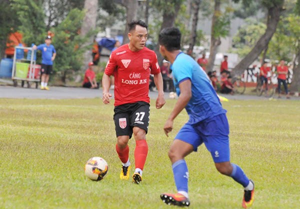 Long An bất phân thắng bại với An Giang ở trận giao hữu tiền mùa giải 2021 - Bóng Đá