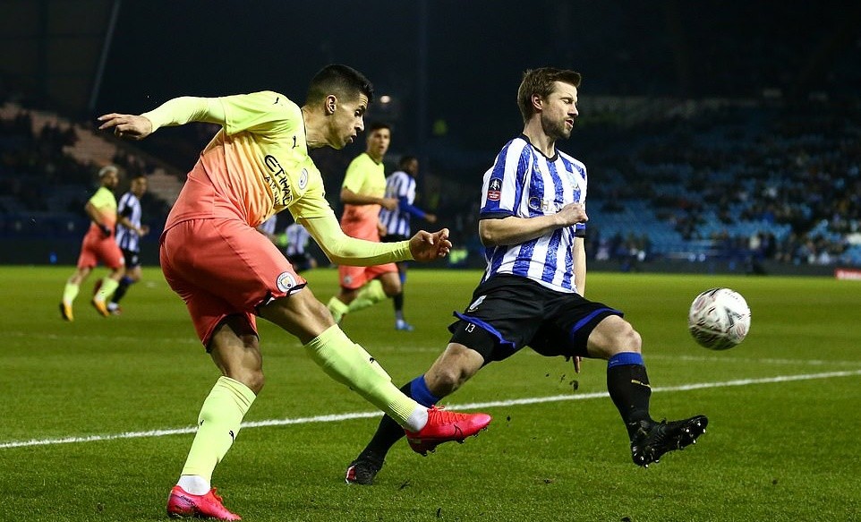 Aguero nổ súng, Man City tiến thẳng vào tứ kết - Bóng Đá