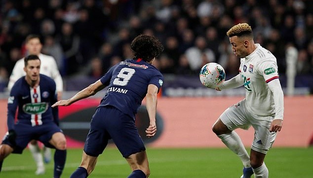 Ảnh sau trận PSG Lyon - Bóng Đá