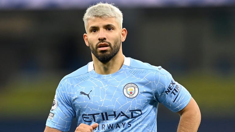 Aguero breaks silence on Man City future amid Barcelona transfer speculation - Bóng Đá