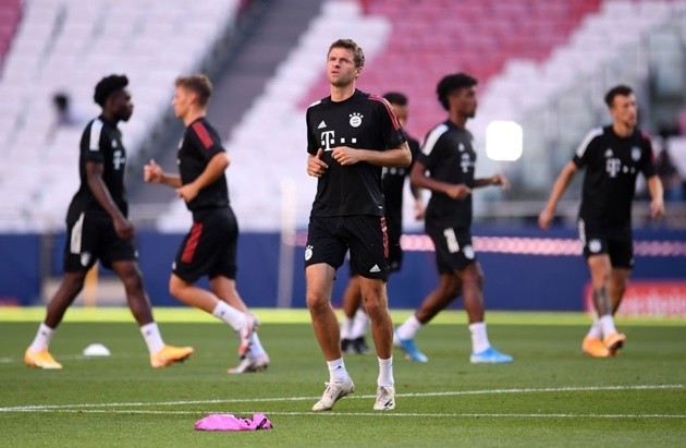 Lewandowski tập luyện điên cuồng để đấu PSG - Bóng Đá