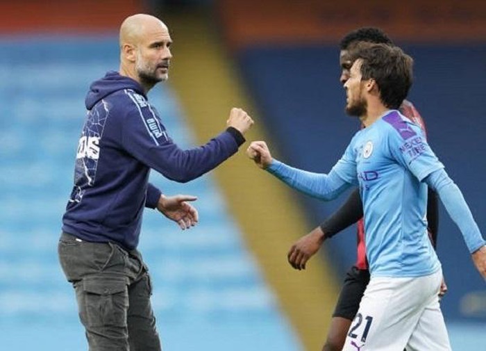 'No chance' David Silva will return to Manchester City - Guardiola - Bóng Đá
