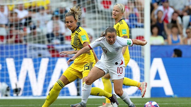 bài ảnh trận: Nữ Anh thua Thụy Điển (sáng lên) - Bóng Đá