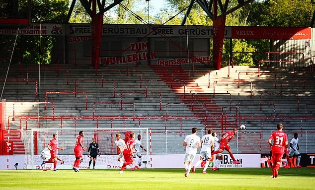 Bài ảnh sau trận Union Berlin - Bayern Munich - Bóng Đá