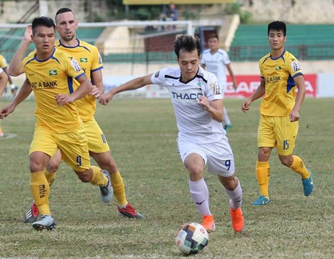 4 điểm nhấn HAGL 3-2 SLNA: Khoảnh khắc ngẫu hứng của 
