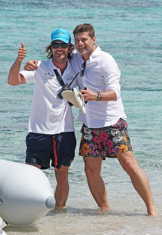 Không bóng đá, Pochettino trở về làm 