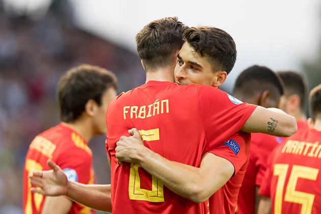 ảnh: chung kết U21 châu Âu - Bóng Đá