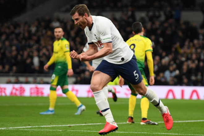 ảnh sau trận Tottenham - Bóng Đá