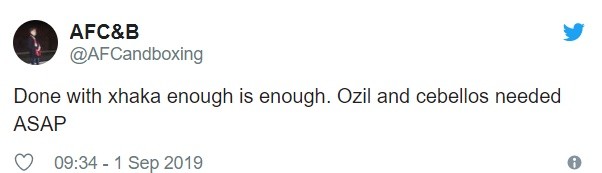 ‘His second name is disaster’, some Arsenal fans slam Xhaka’s display vs Spurs - Bóng Đá