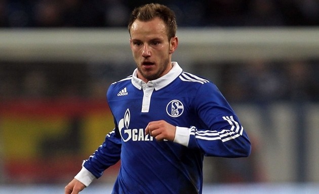 Ảnh chế Man City thua Lyon - Bóng Đá