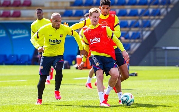 Để số 8 West Ham đá tự do, Man Utd sẽ phải trả giá đắt - Bóng Đá