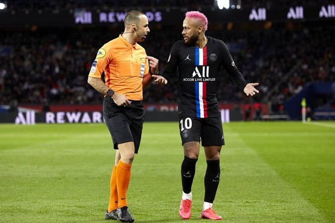 Arsenal fans urge their club to sign Marcel Sabitzer - Bóng Đá