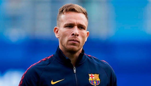 Juventus 'step up' pressure on Arthur Melo - Bóng Đá