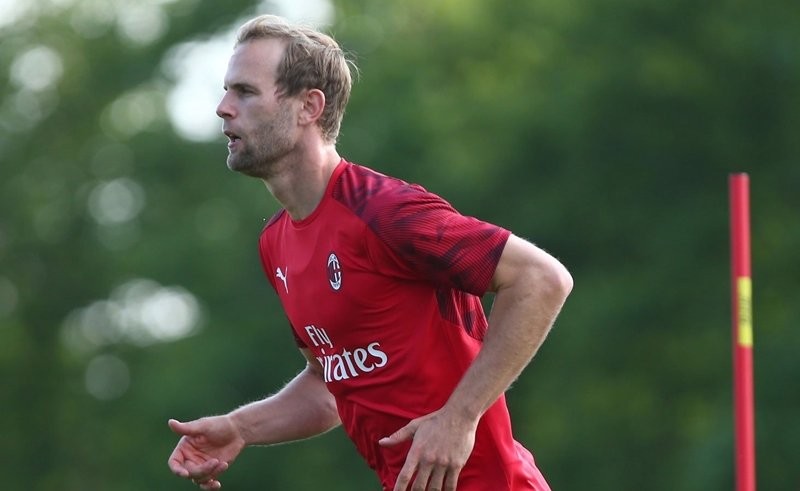 Thua sốc Udinese, người AC Milan không thể nở nụ cười - Bóng Đá