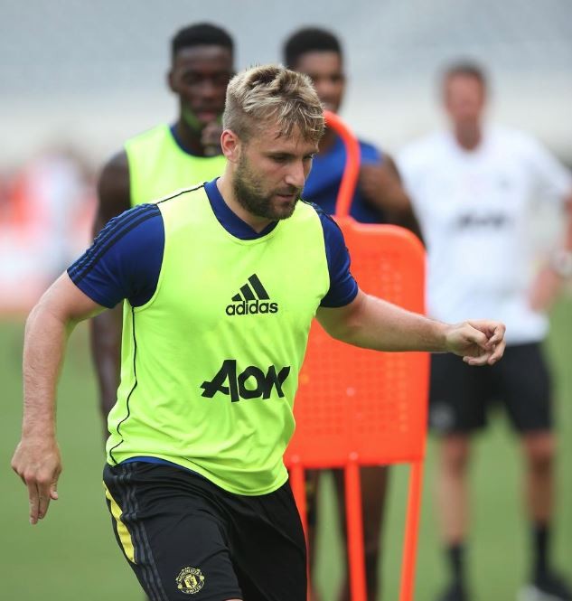 Real Madrid tập luyện - Bóng Đá