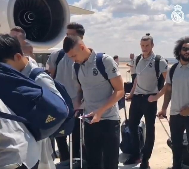 Man City TRAINING: ALL SET FOR THE ARSENAL - Bóng Đá