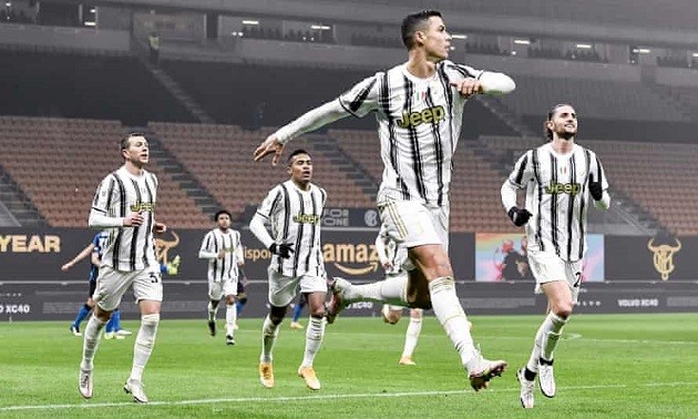 Gianluigi Buffon continues to make history with Juventus in Turin - Bóng Đá