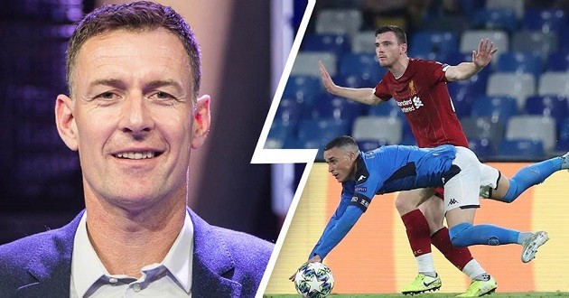 'It's cheating': Chris Sutton furious over Napoli penalty - Bóng Đá