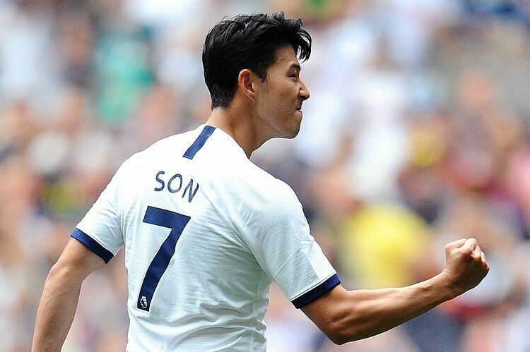 Son Heung-min lộ ảnh 