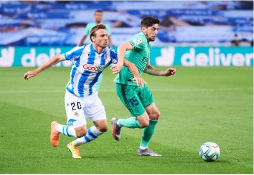 Papers react as Barcelona lose La Liga lead - Bóng Đá